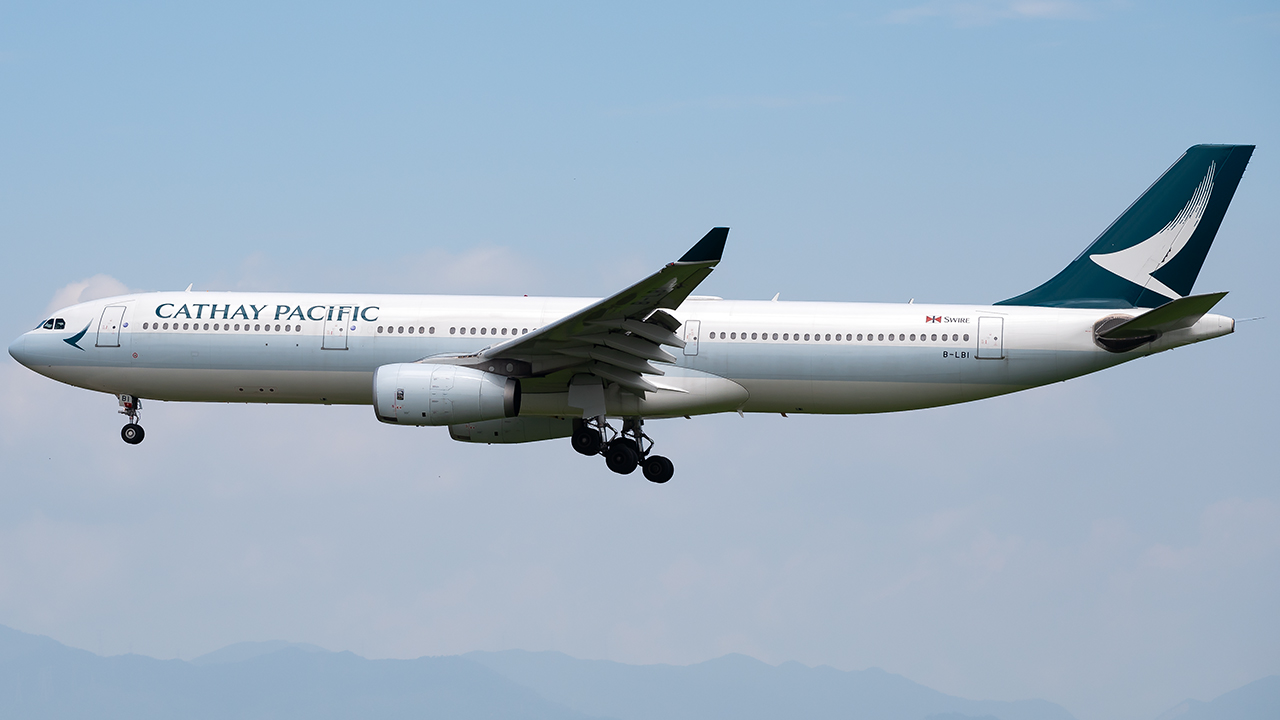 国泰航空 A330-343