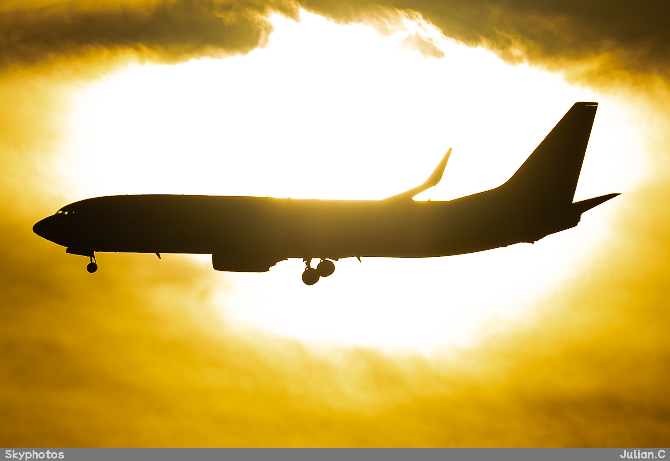 Shandong Airlines Boeing 737-85N（WL）