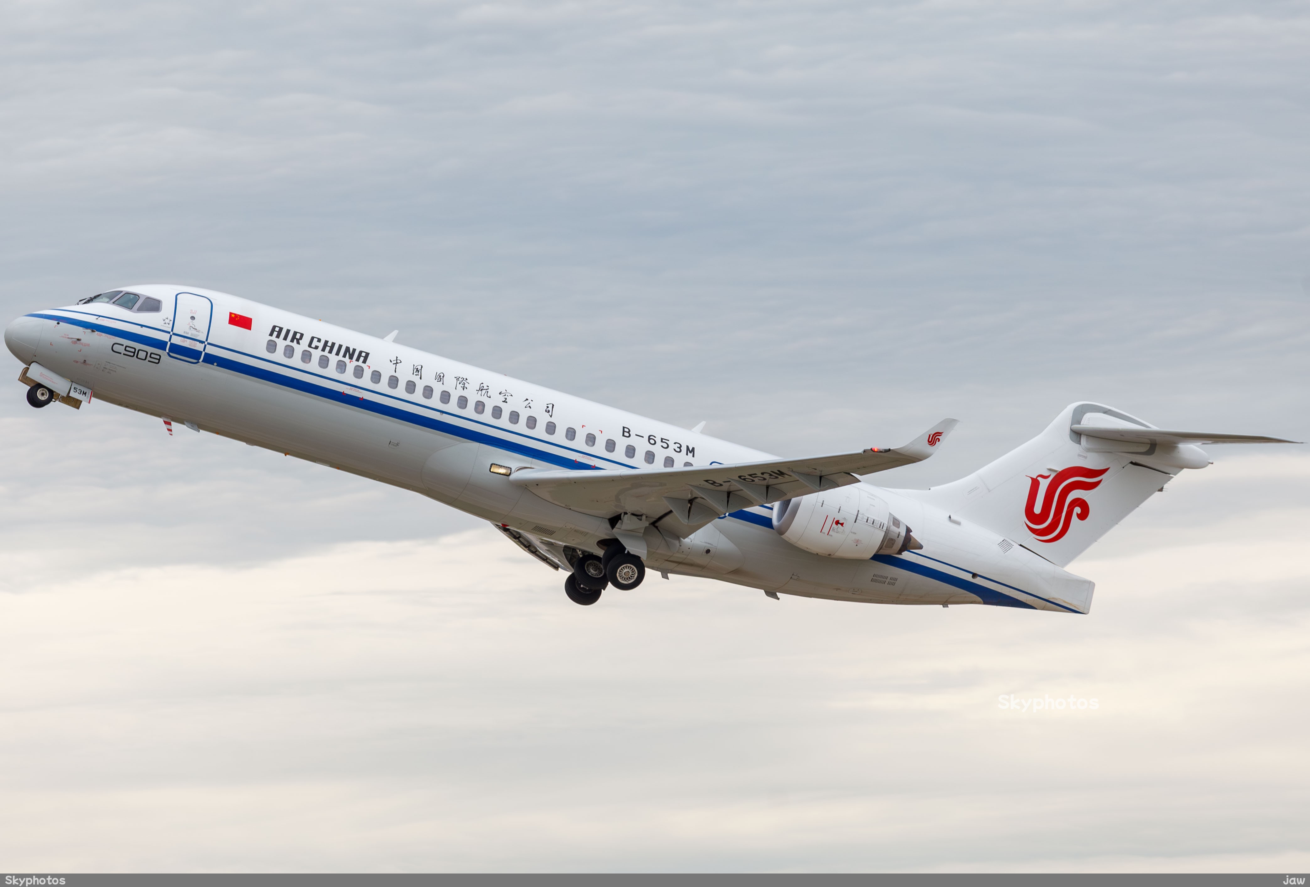 中国国际航空 C909