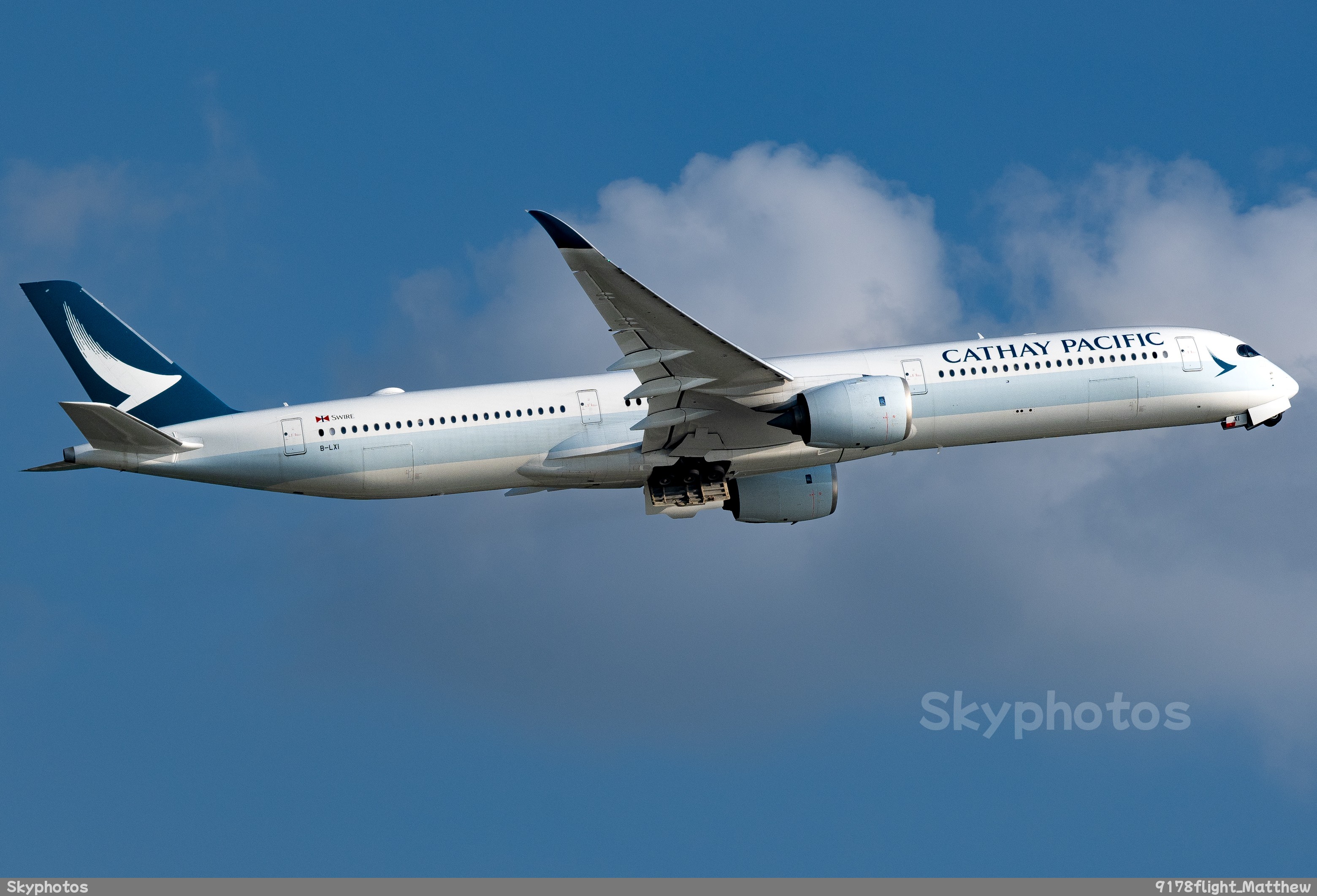 国泰航空 Airbus A350-1041 XWB