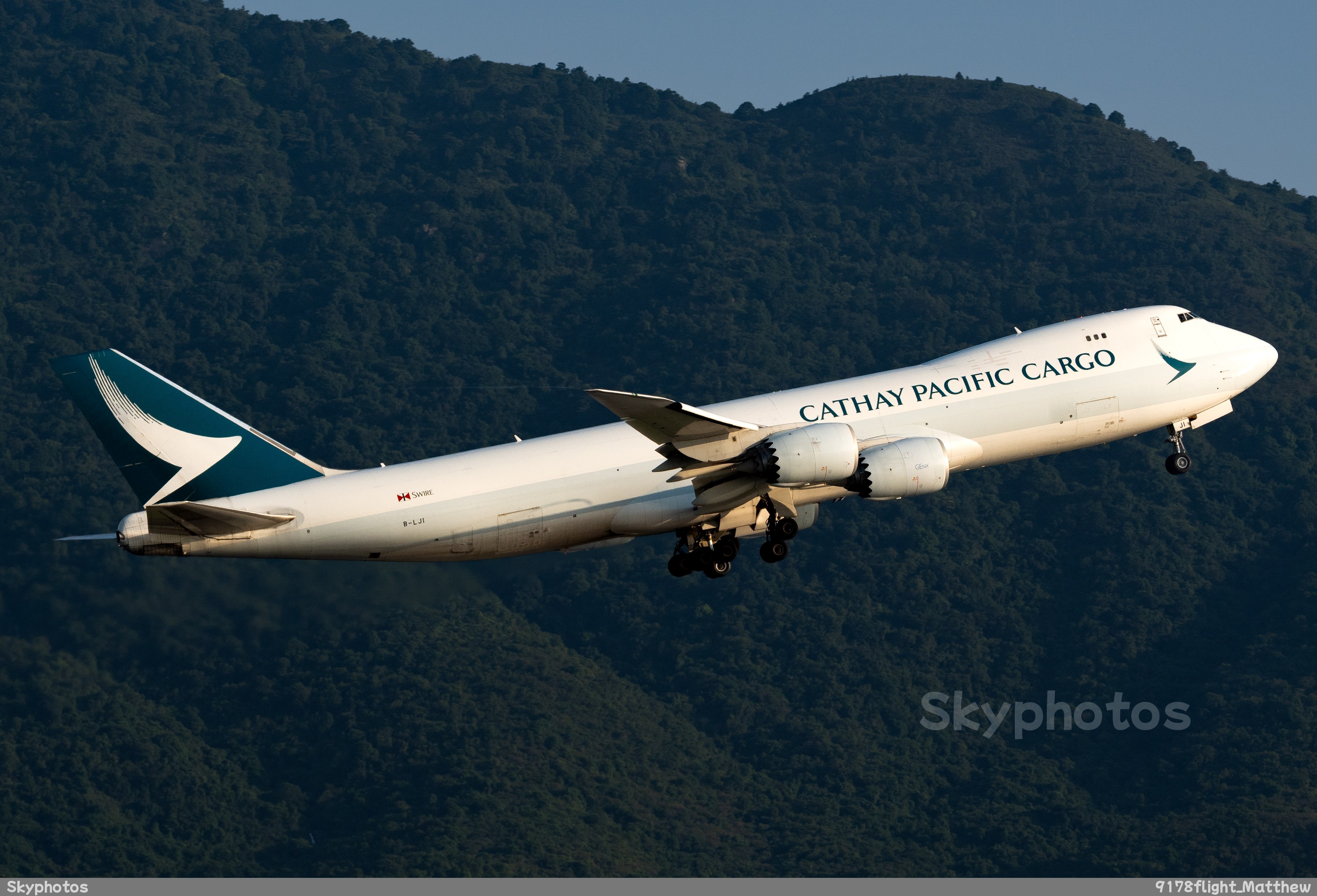 国泰货运 Boeing 747-867F