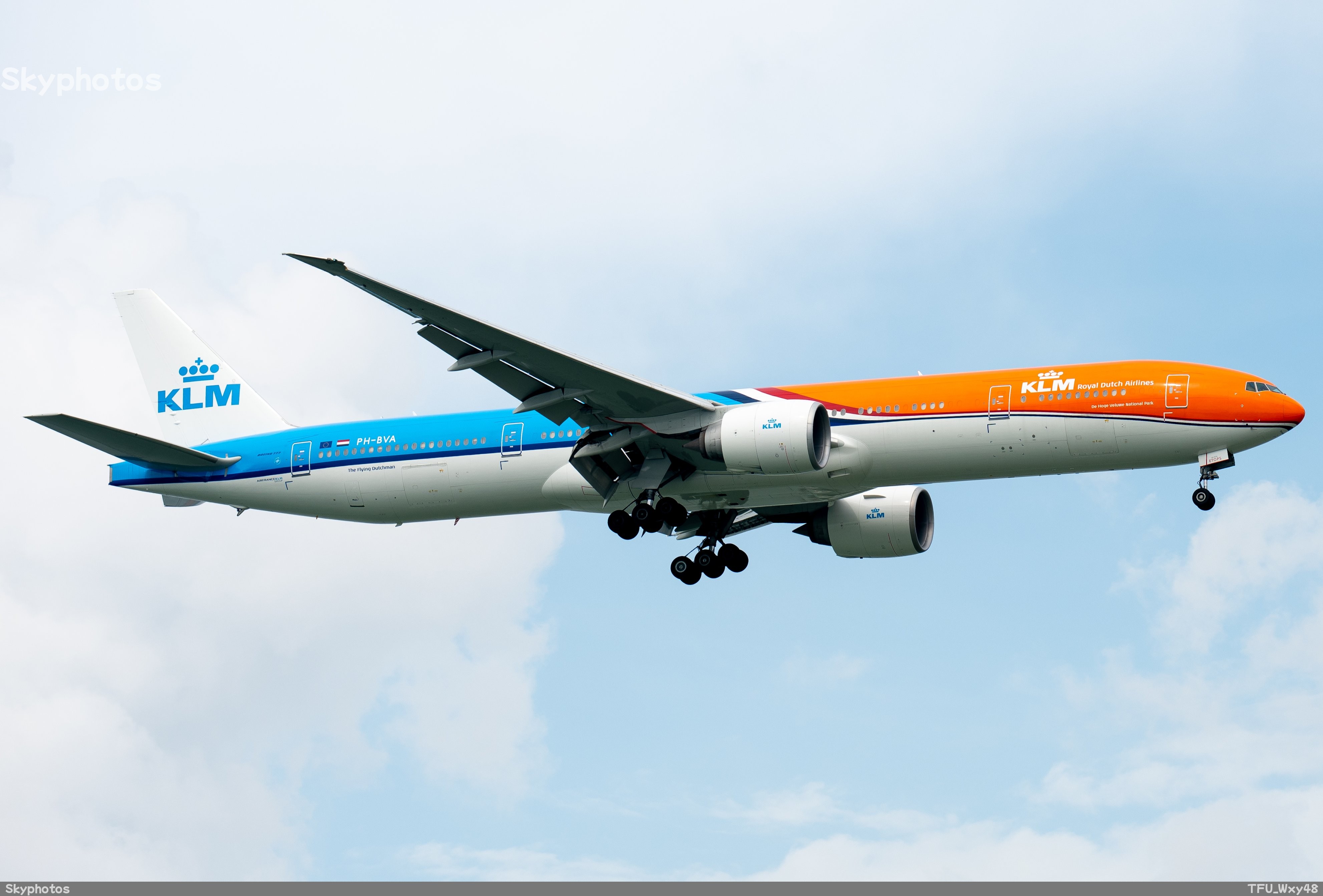 荷兰皇家航空 Boeing 777-300ER