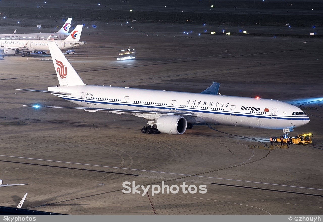 中国国际航空 Boeing 777-39LER