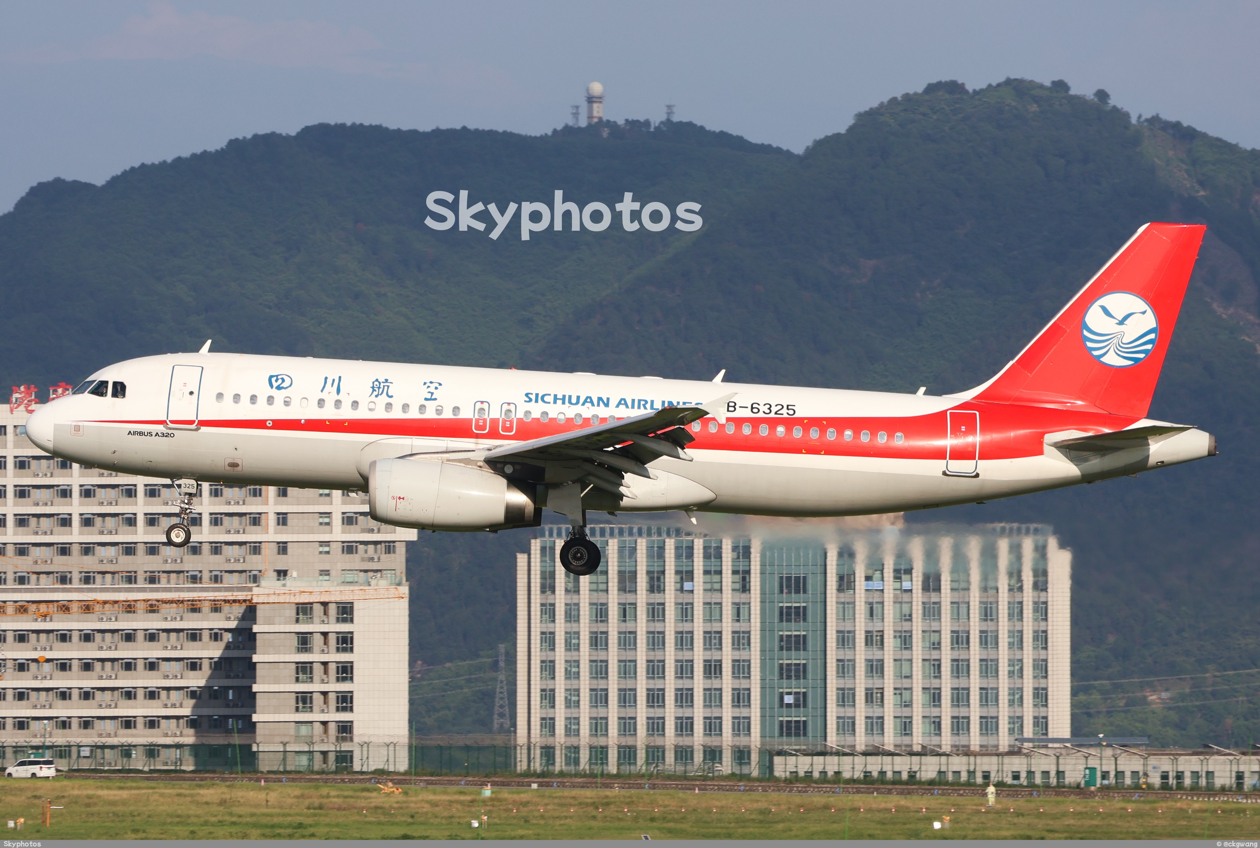 四川航空 Airbus A320-200