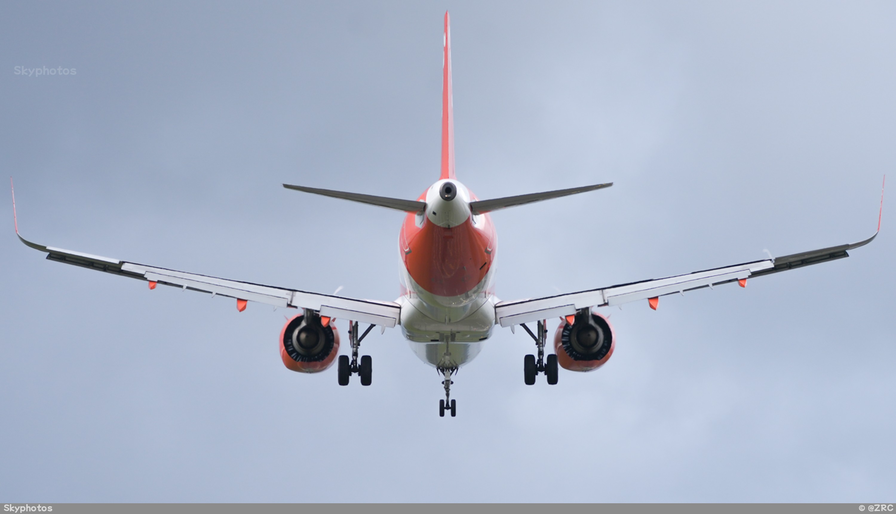 easyJet Airbus A320-251N