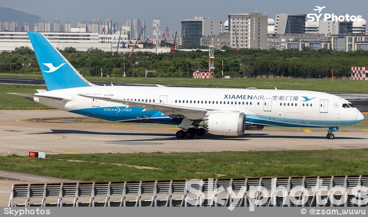 厦门航空 B787-8 at 厦门高崎国际机场