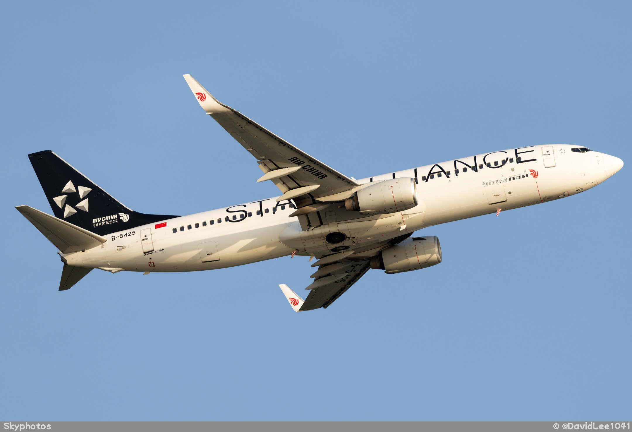 中国国际航空 B737-89L(WL)