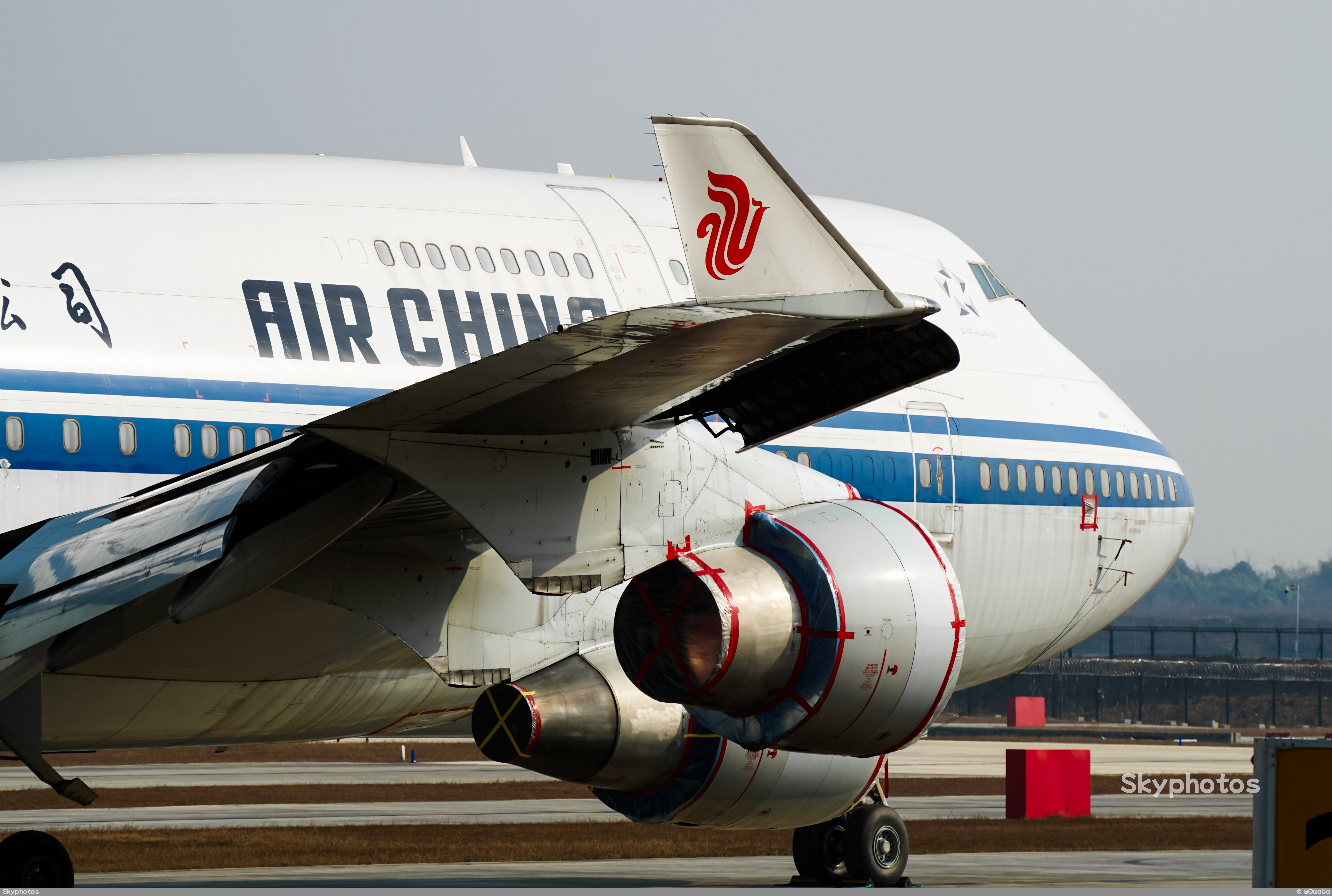 中国国际航空 B747-4J6