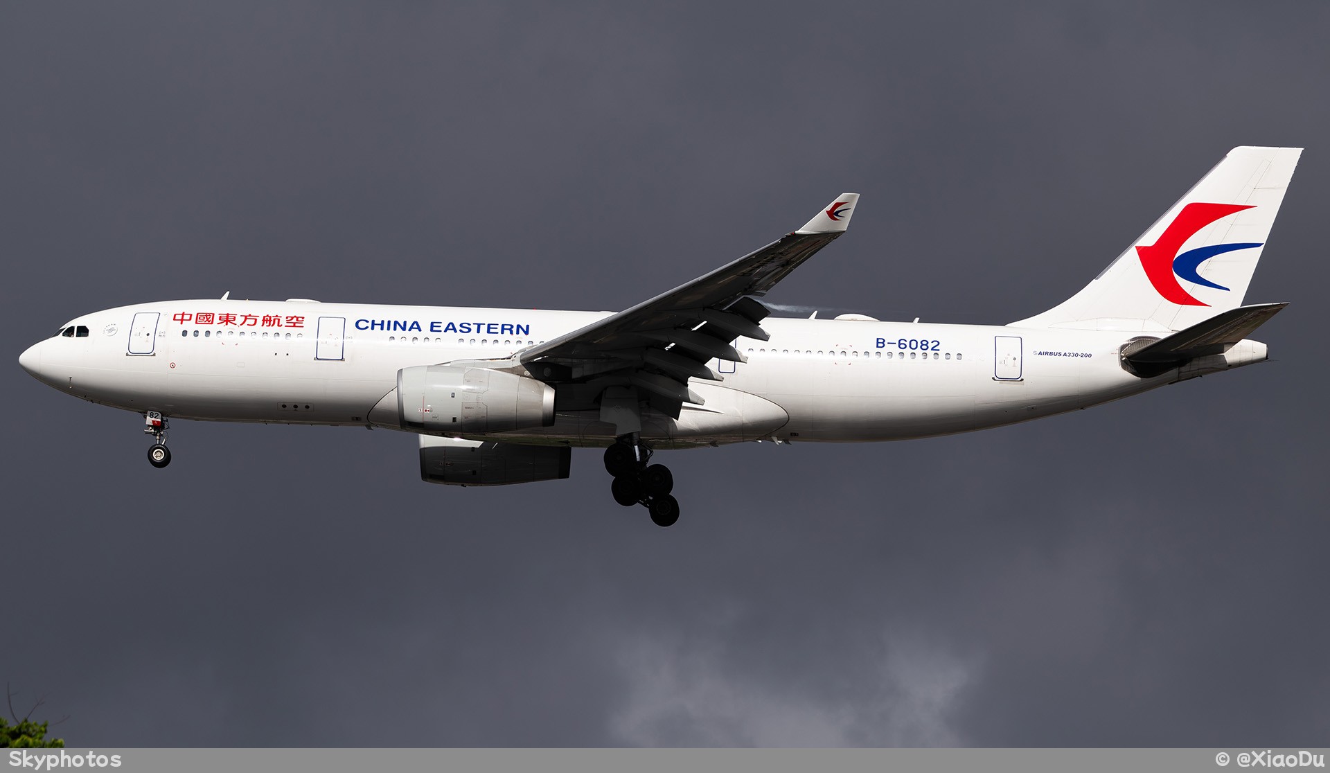 中国东方航空 A330-243