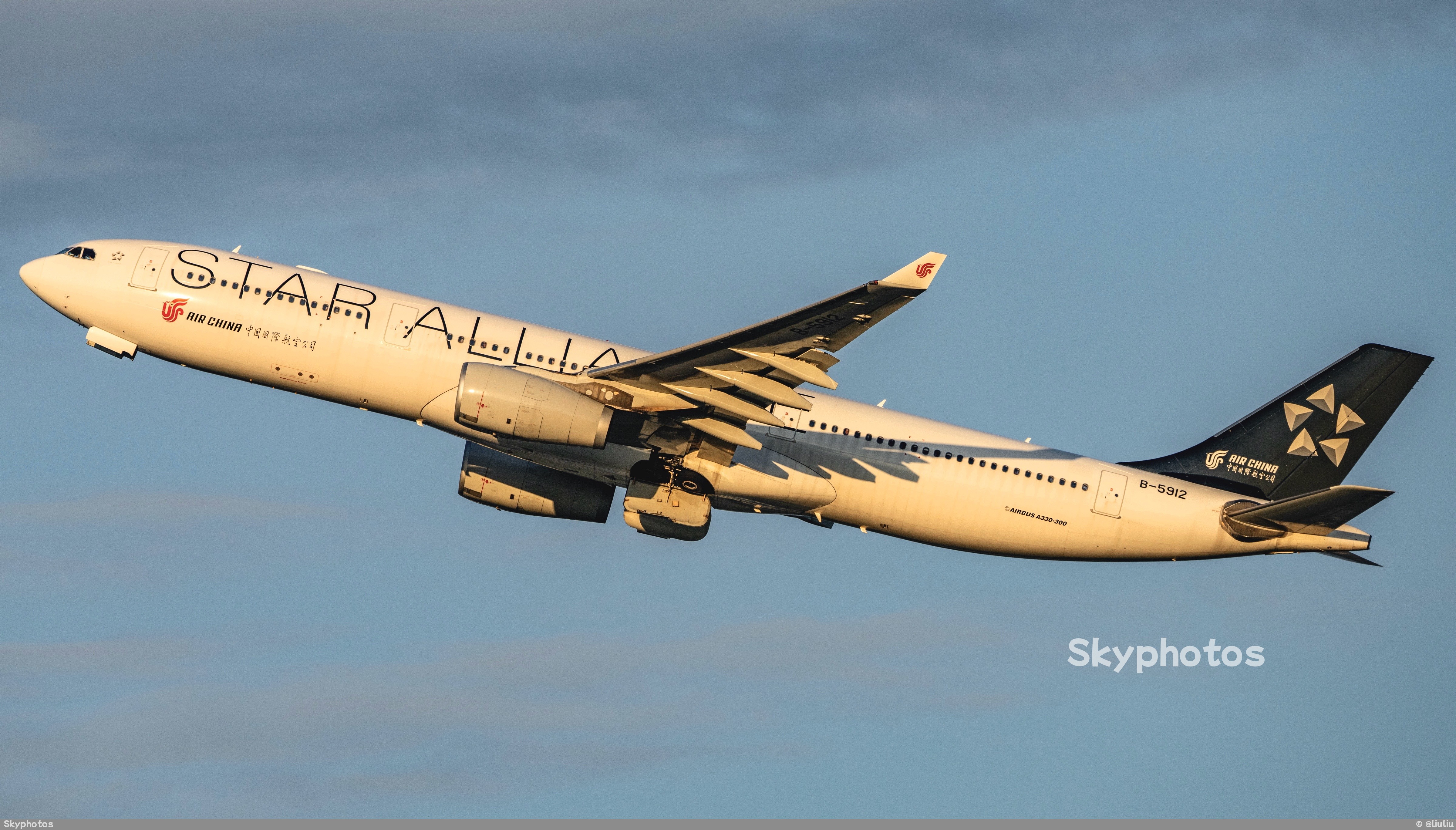 中国国际航空 A330-343X