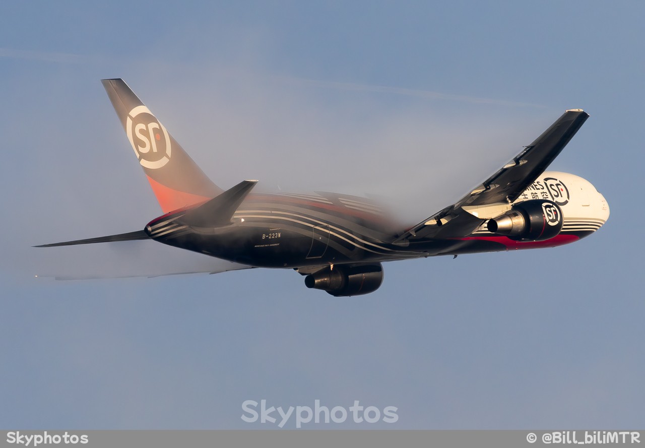 顺丰航空 B767-36N(ER)(BCF) at 成都双流国际机场