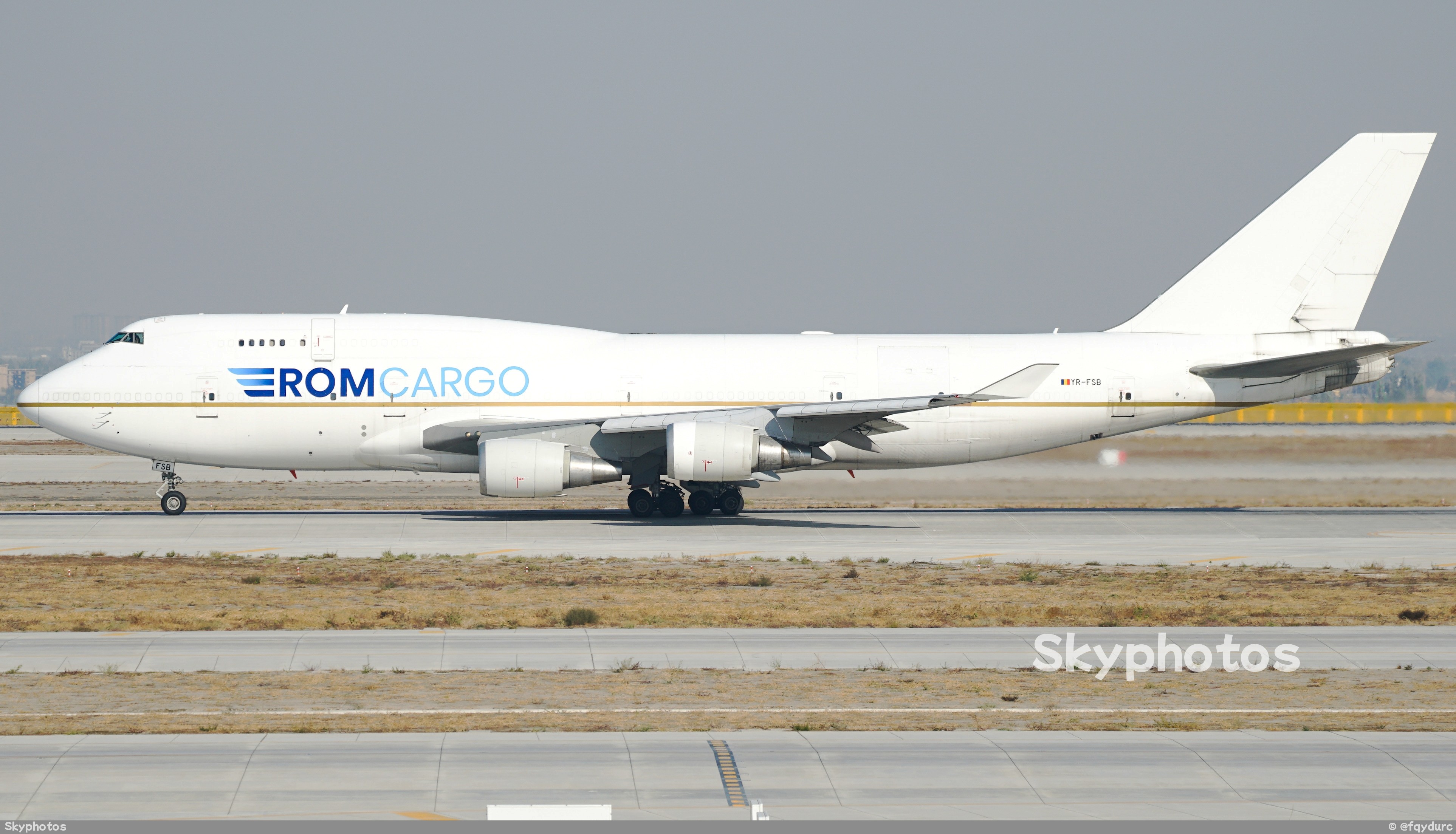 罗姆货运 B747-45E