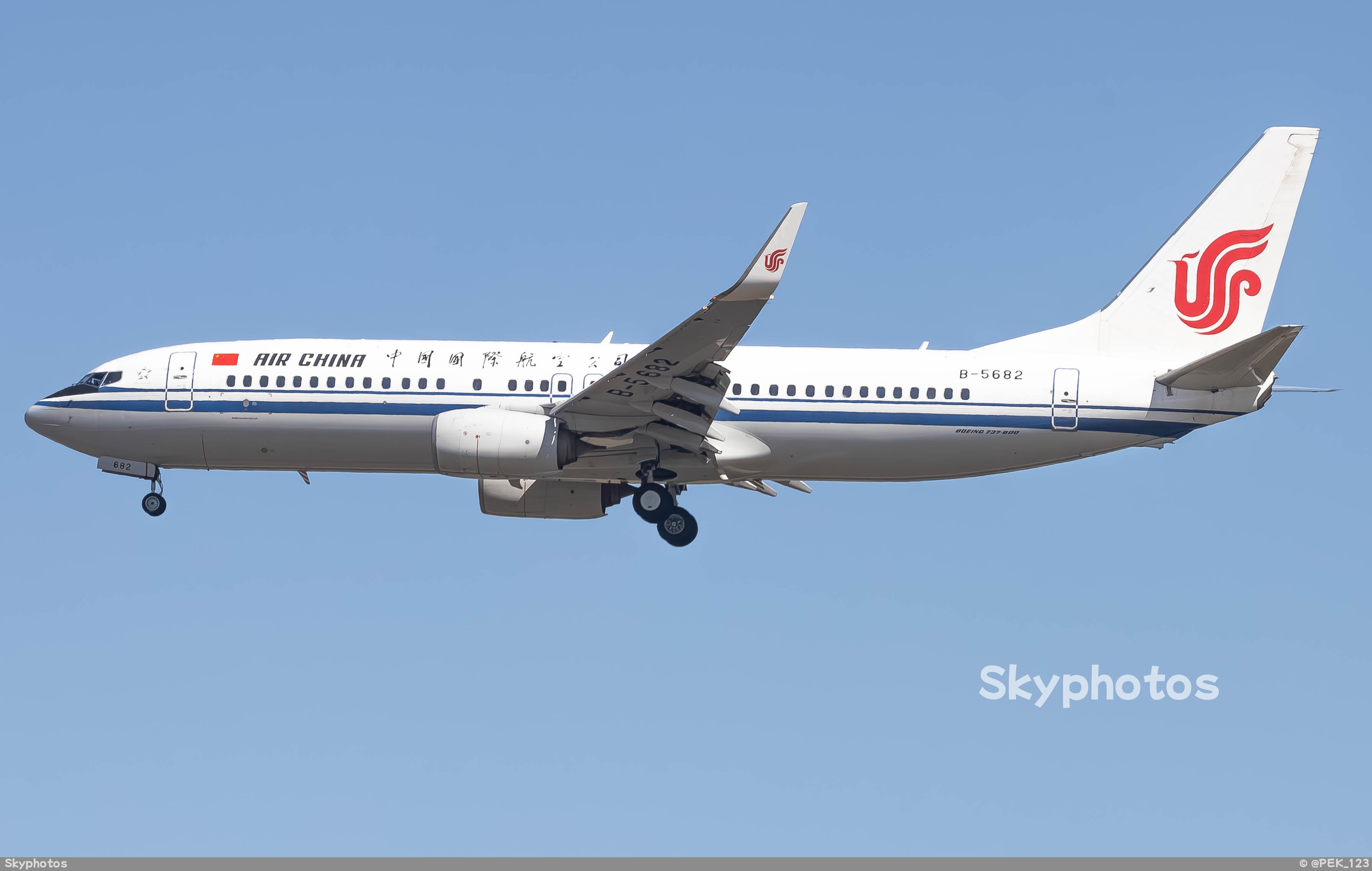 中国国际航空 B737-89L(WL)