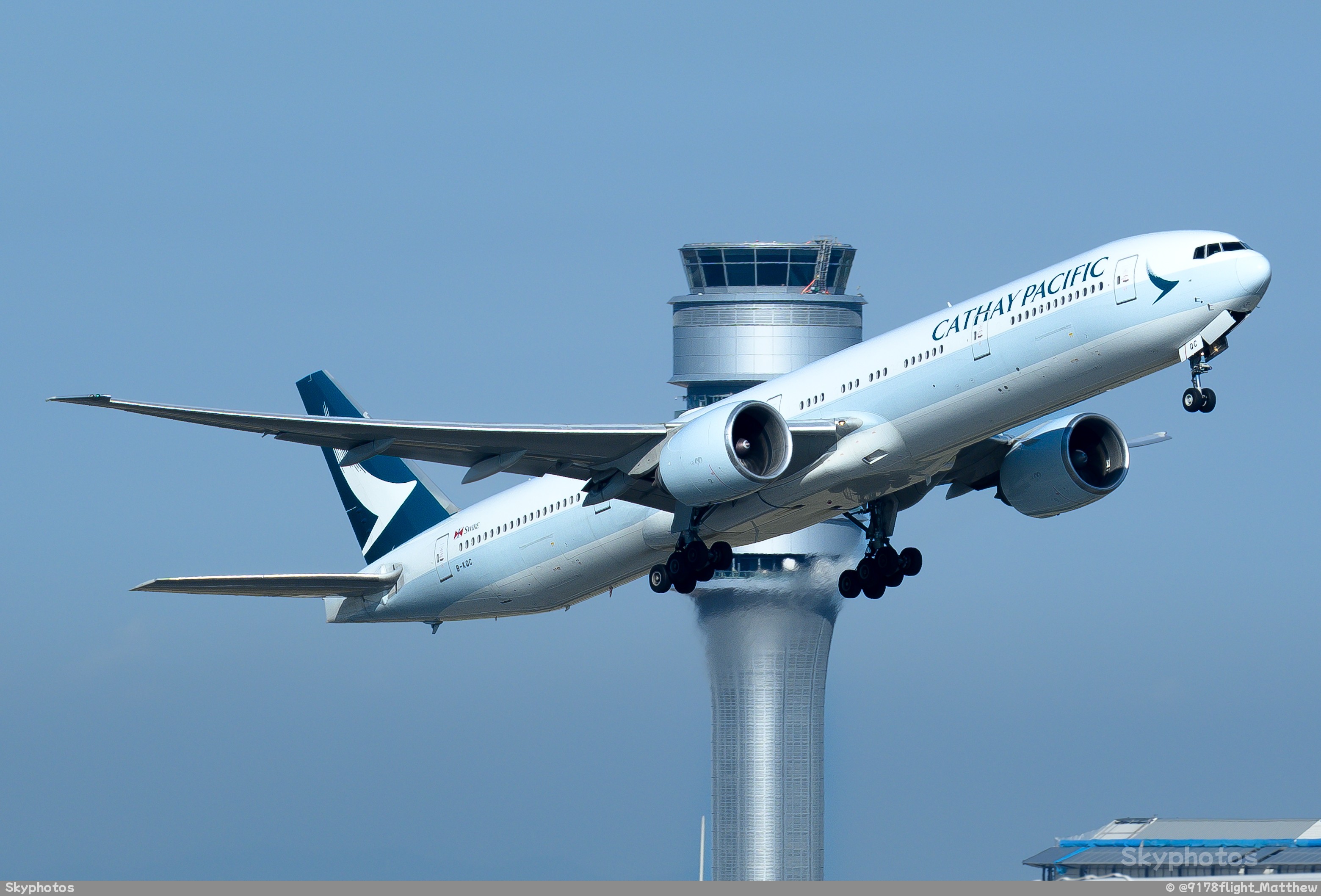 国泰航空 B777-367(ER)