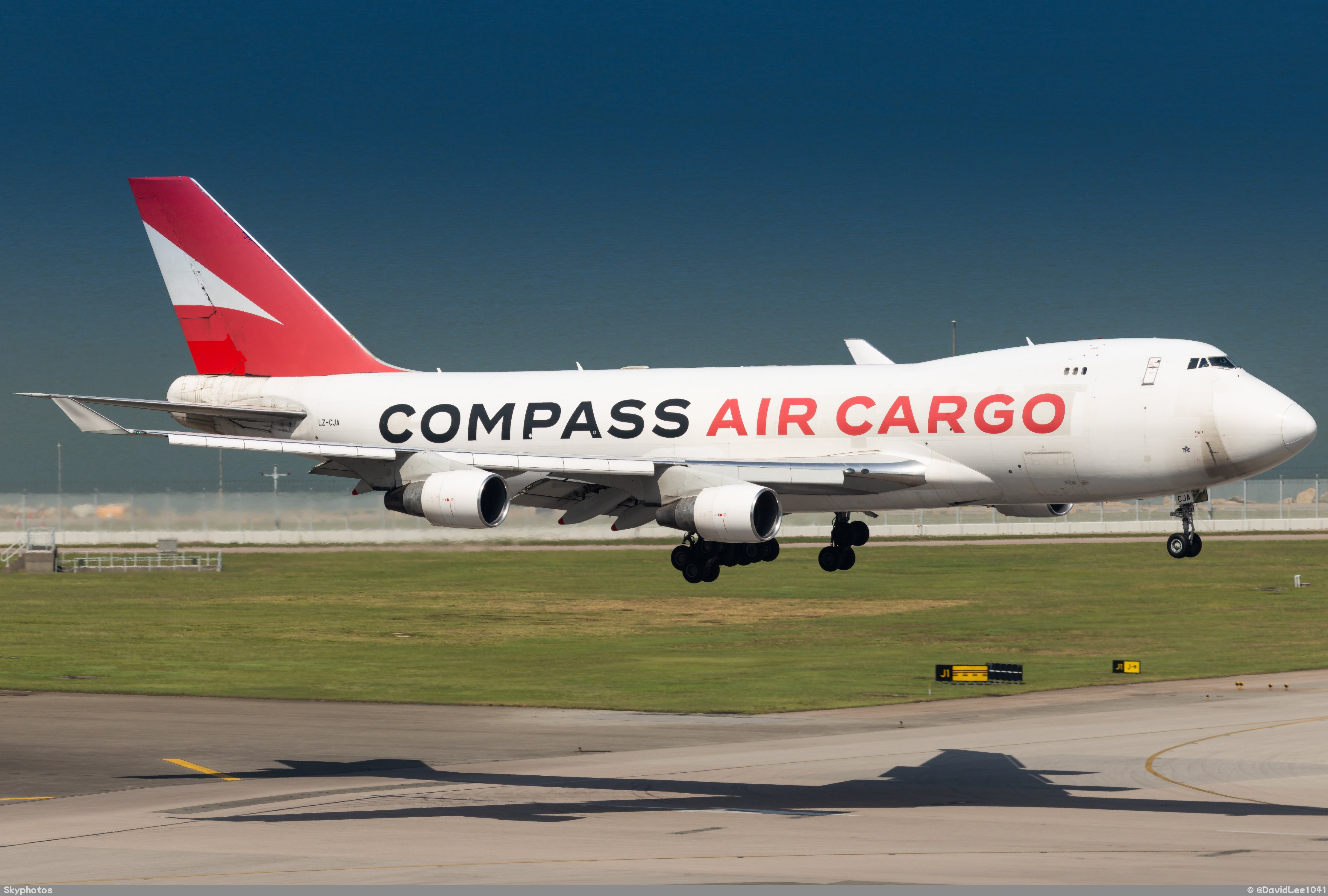 COMPASS AIR CARGO BOEING7 747-412F