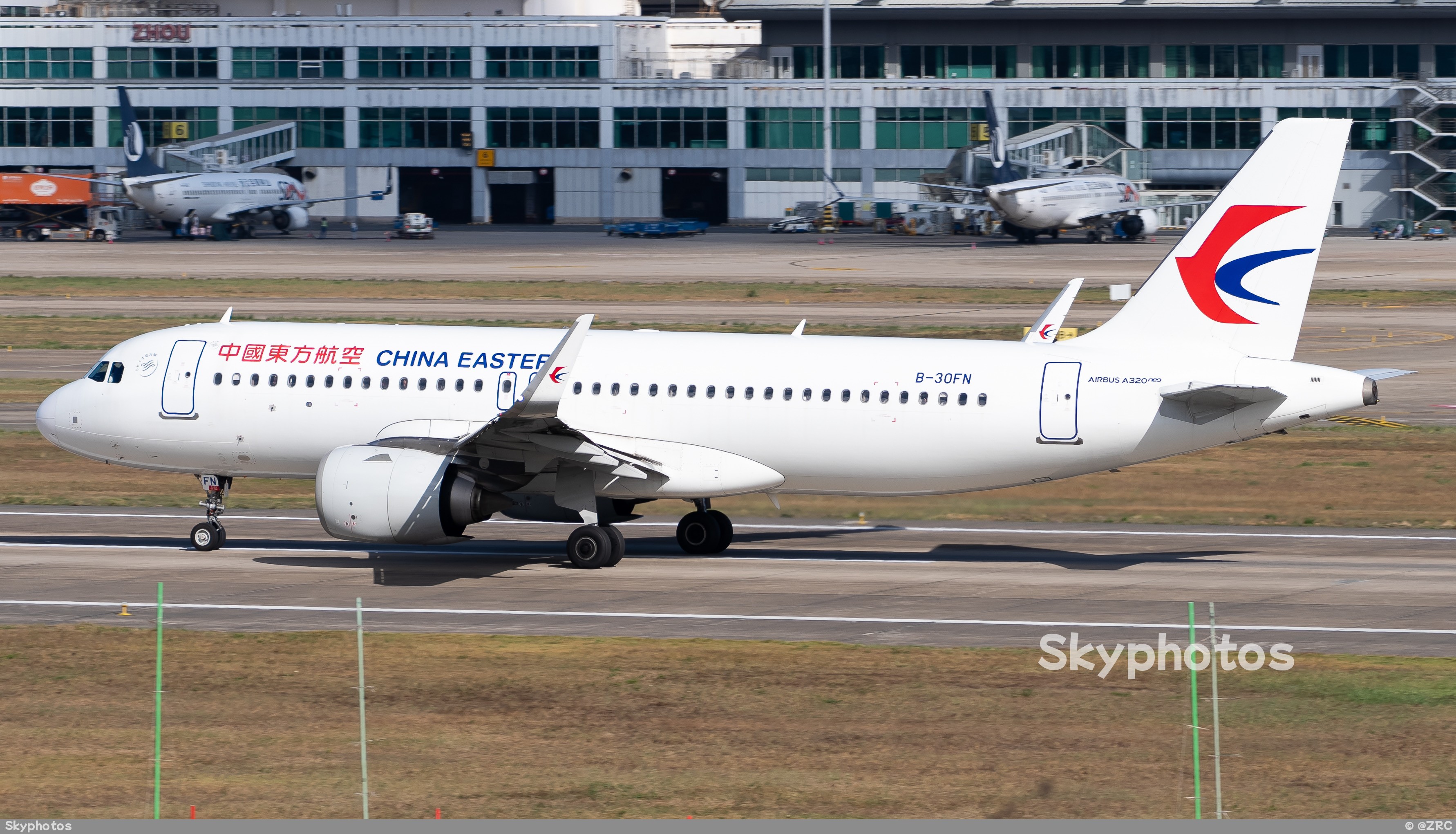 中国东方航空 A320-251N