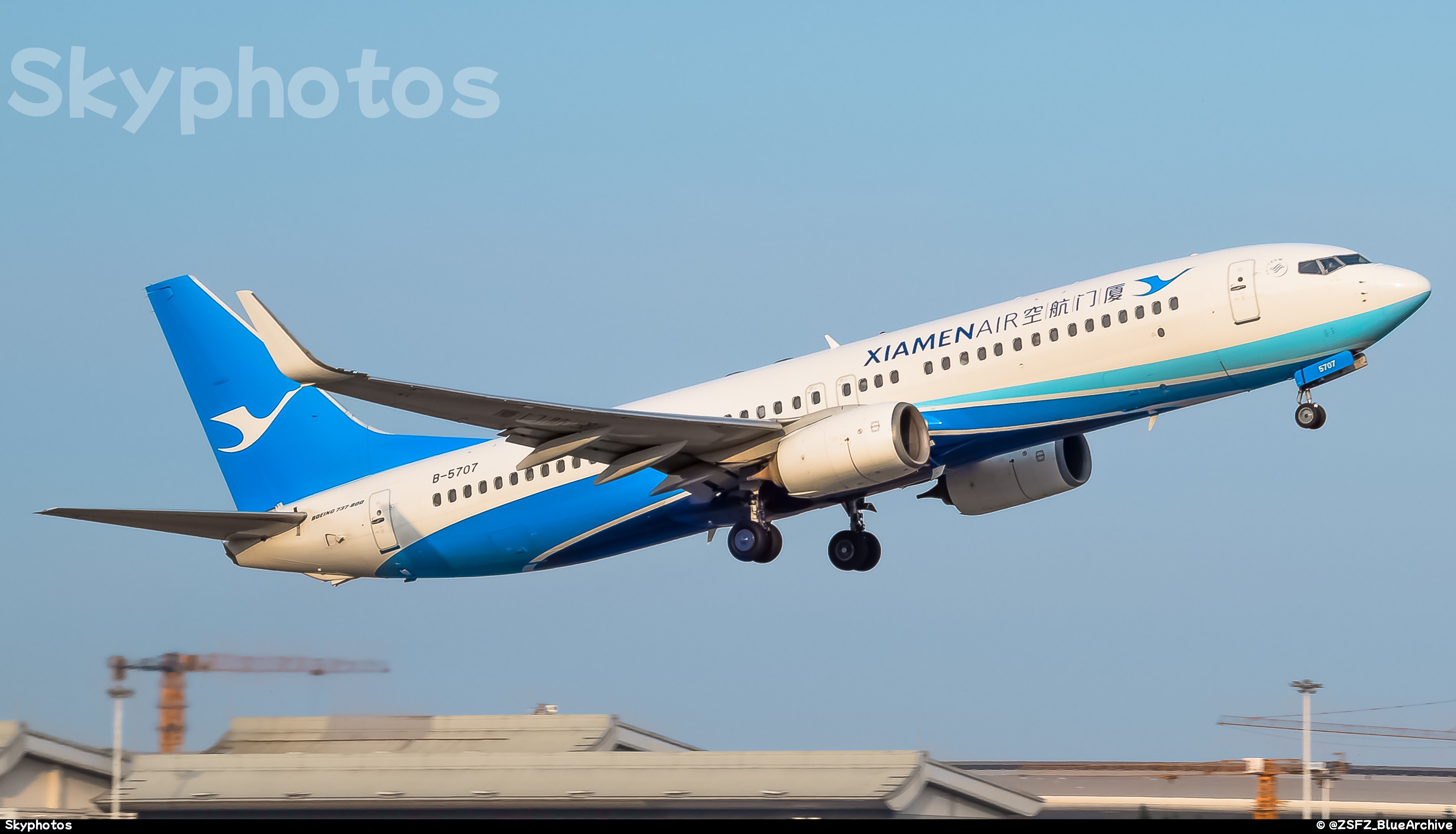 厦门航空 B737-85C