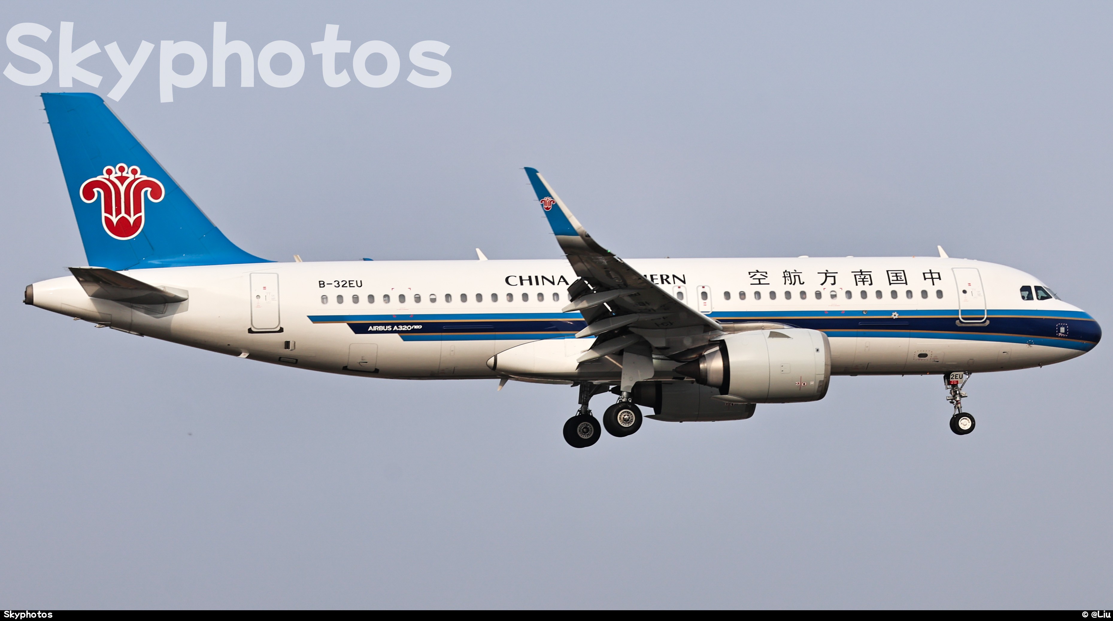 中国南方航空 A320-251N at TYN