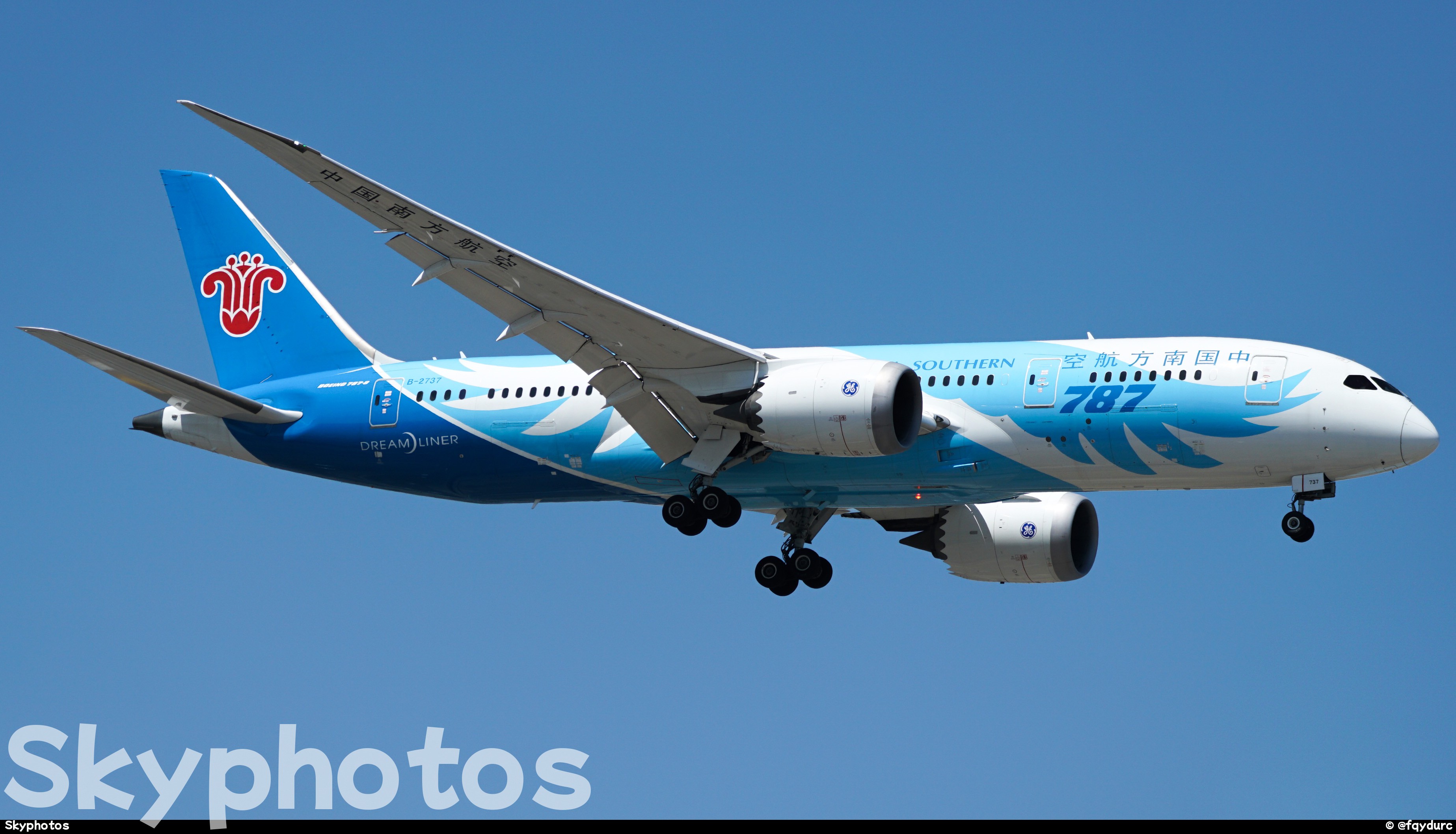 中国南方航空 B787-8