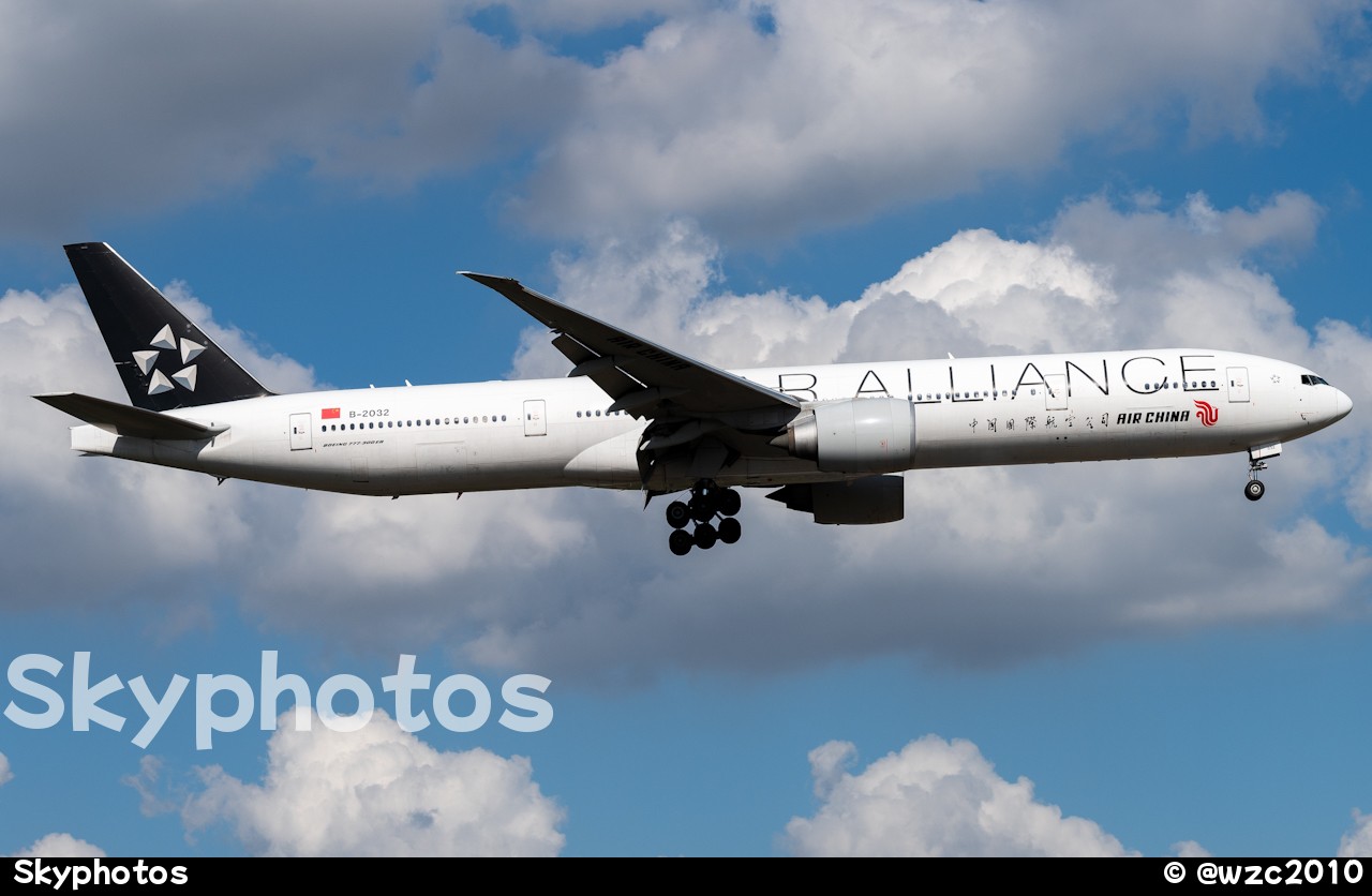 中国国际航空 B777-39L(ER)