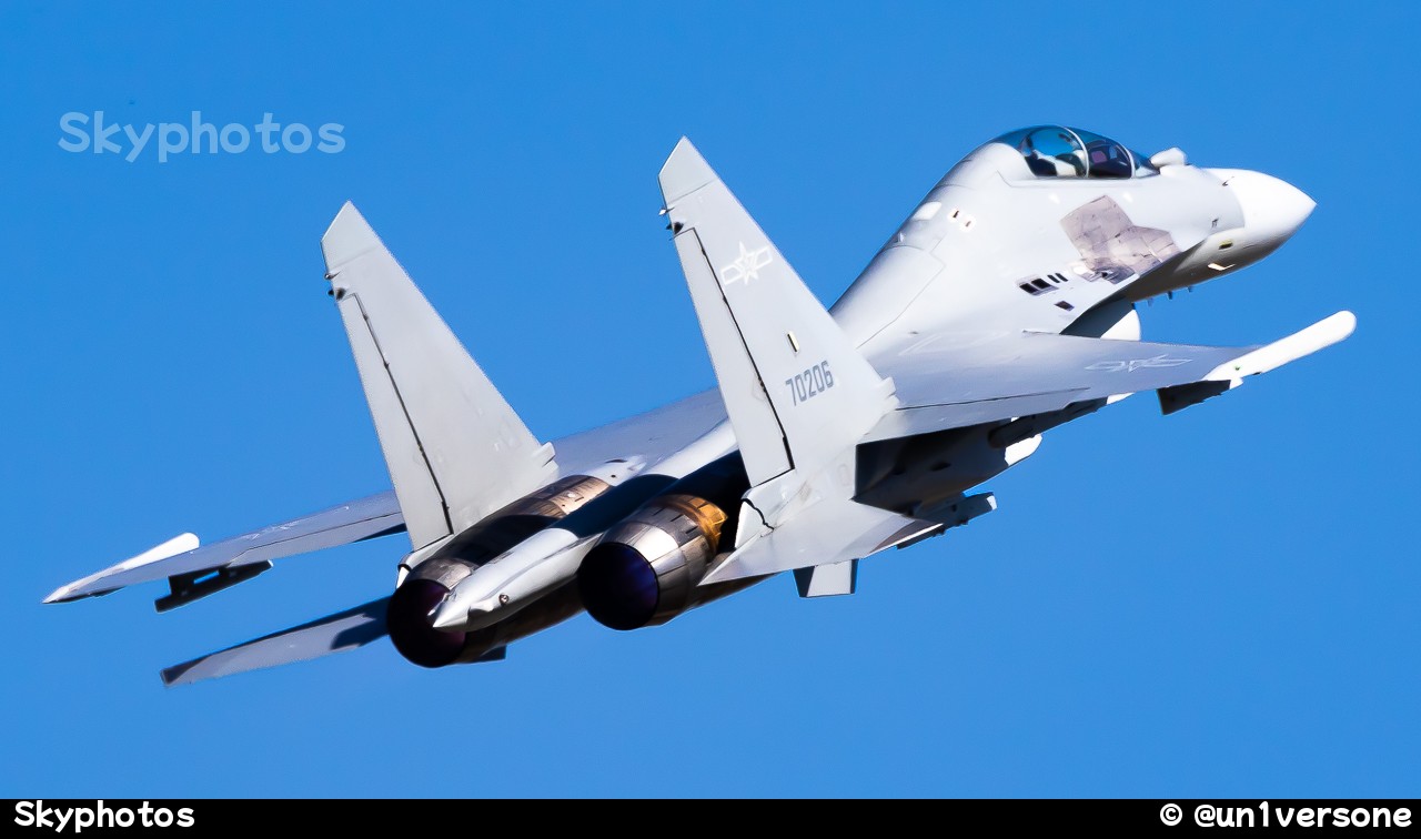 中国人民解放军空军 Shenyang J-16