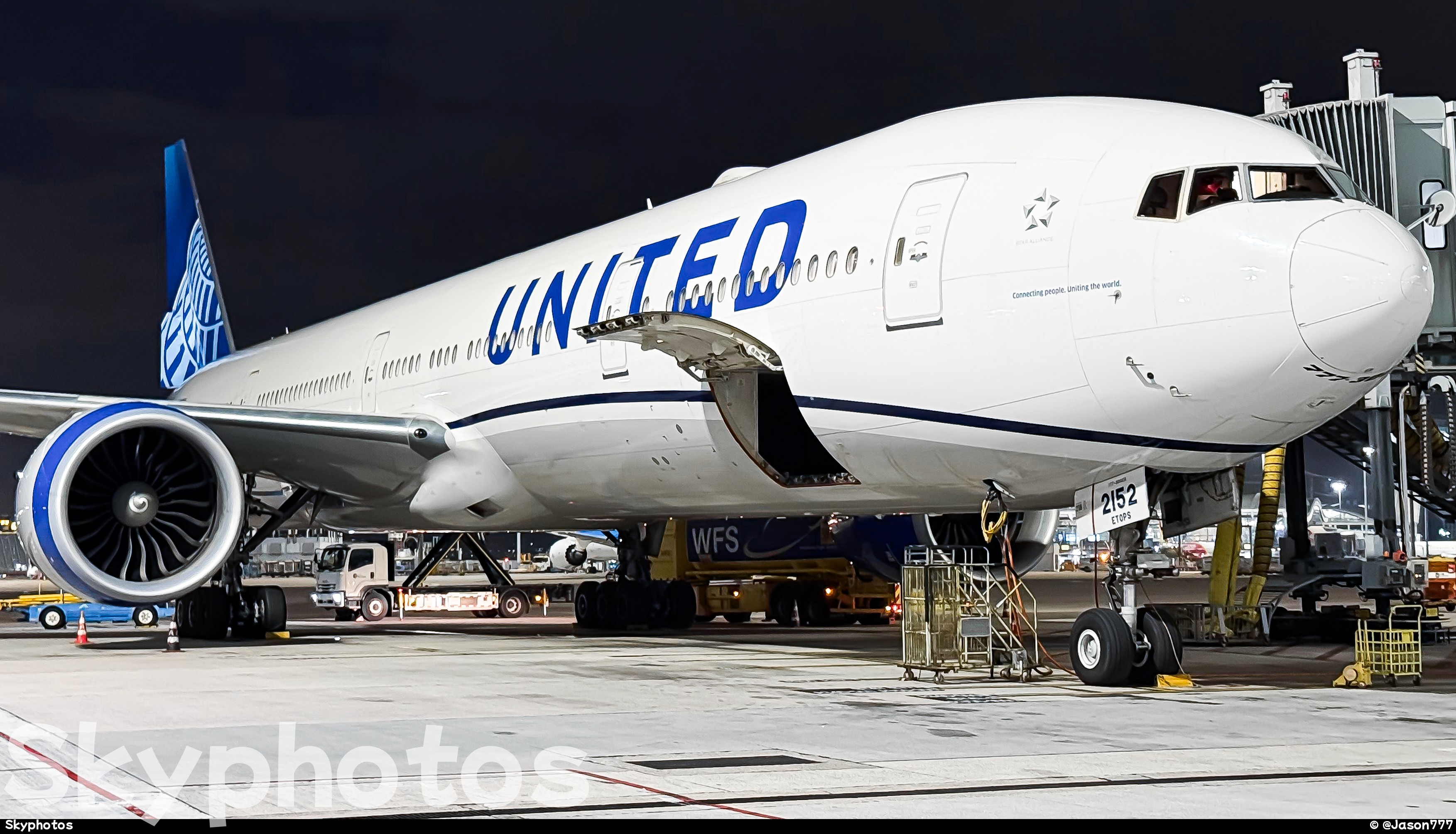 美国联合航空 Boeing 777-300ER