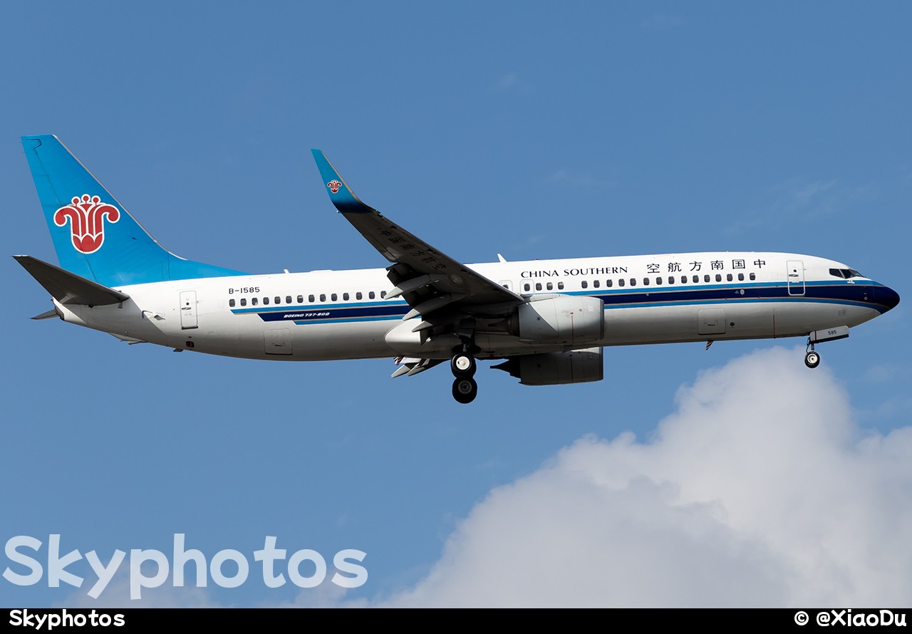 中国南方航空 B737-800(WL) at 上海浦东国际机场