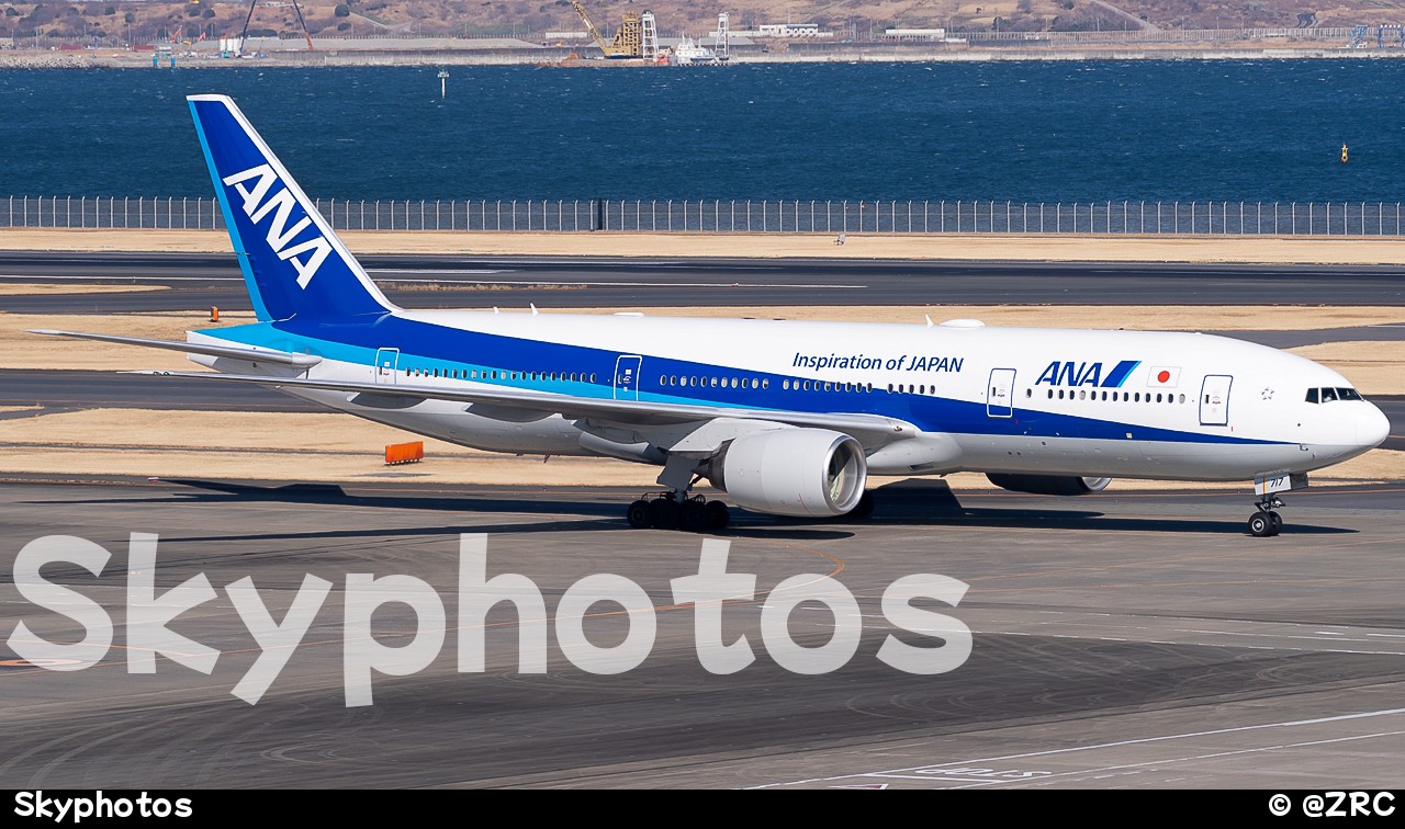All Nippon Airways Boeing 777-281ER